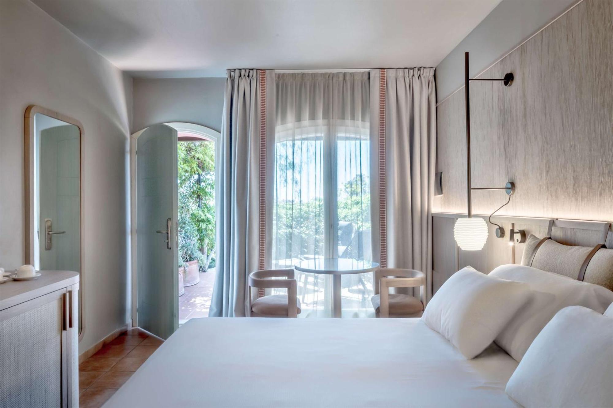 Hotel Th - Parco Torre Chia
